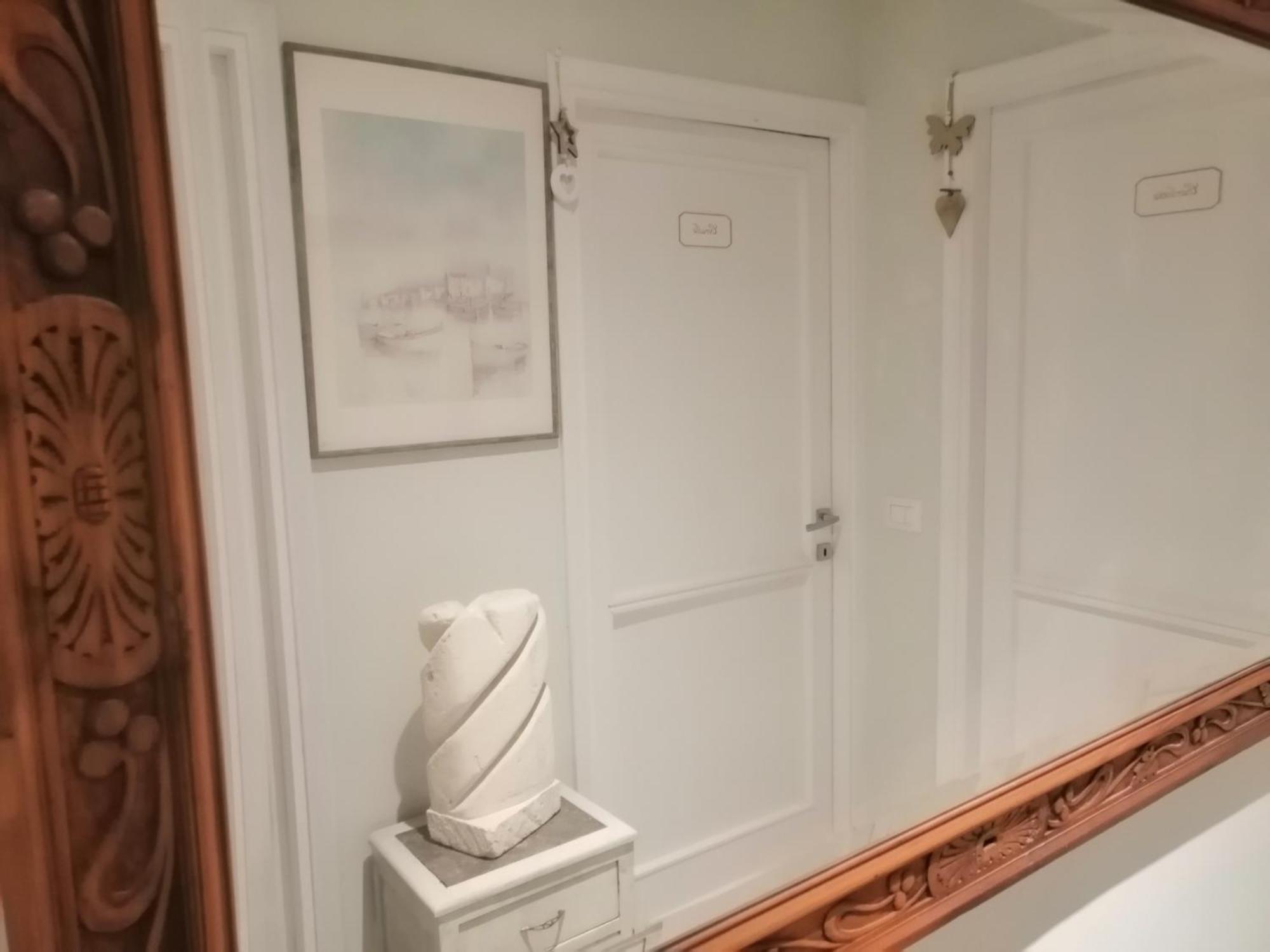 " Domus Coralla" Bnb Racconti Di Viaggio Catánia Buitenkant foto